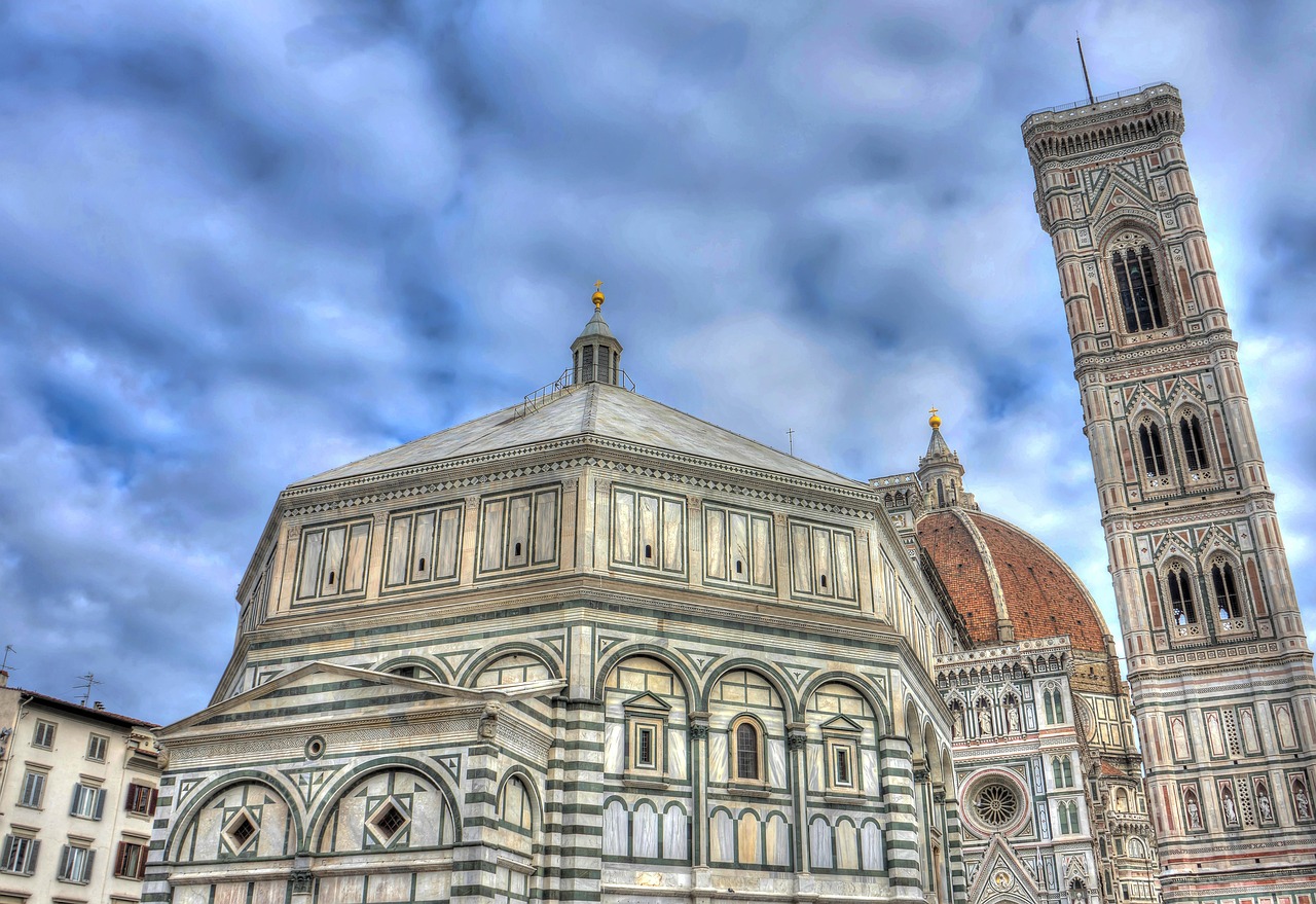 Il centro storico di Firenze, riconosciuto come patrimonio dell'umanità, è al centro delle nuove restrizioni.